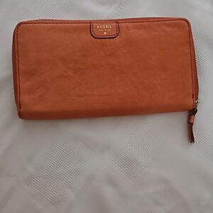 Fossil Women's Leather Wallet Orange
